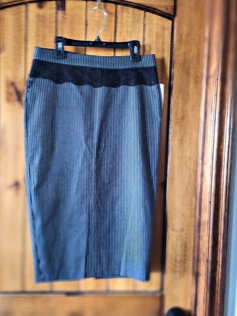 HEARTSOUL Striped Midi Skirt in Black & White Size Large NWT